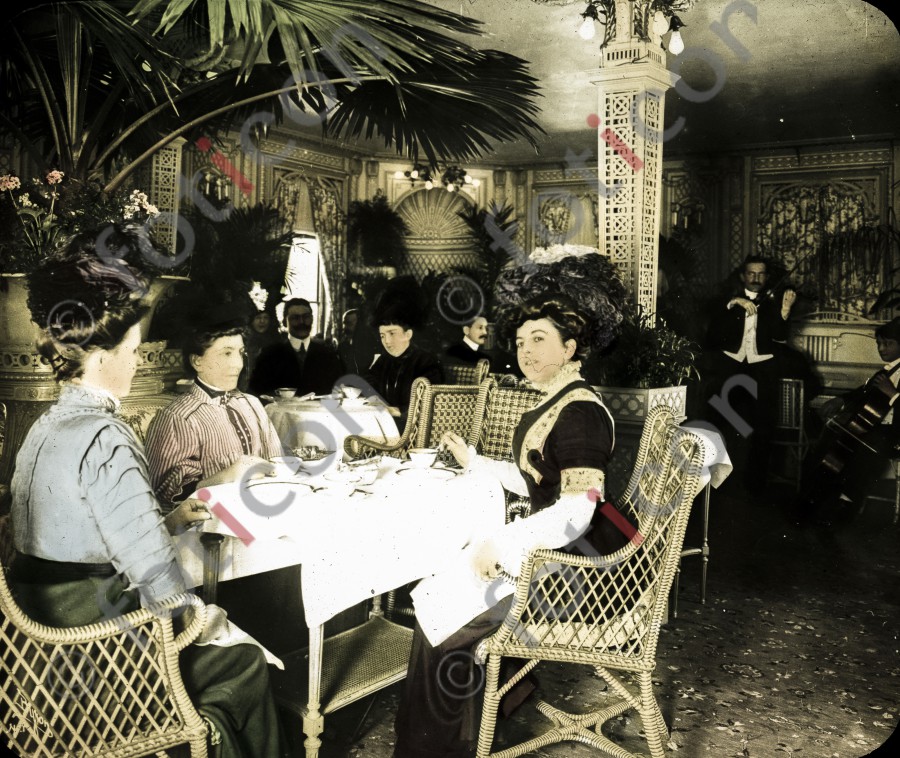 Salon der RMS Titanic | Salon of the RMS Titanic - Foto simon-titanic-196-028-fb.jpg | foticon.de - Bilddatenbank für Motive aus Geschichte und Kultur